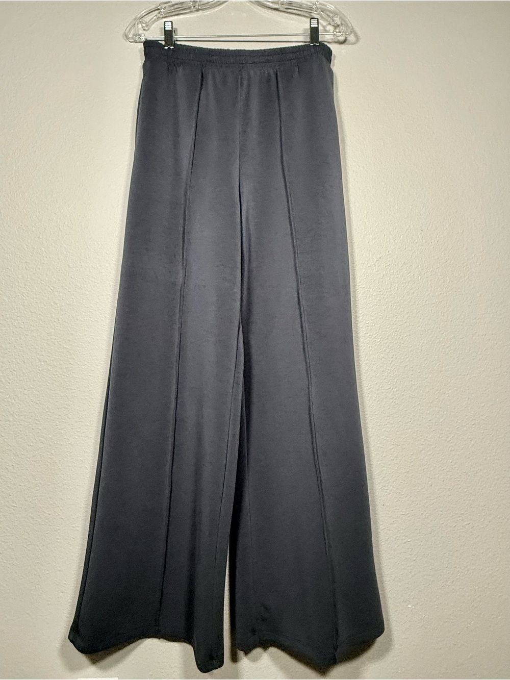 Victoria’s Secret VSX Women's M Wide-Leg Gray Pants